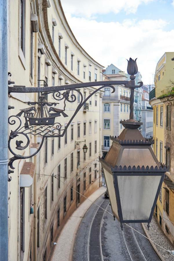 Modern Apartment Calcada Sao Francisco II リスボン エクステリア 写真