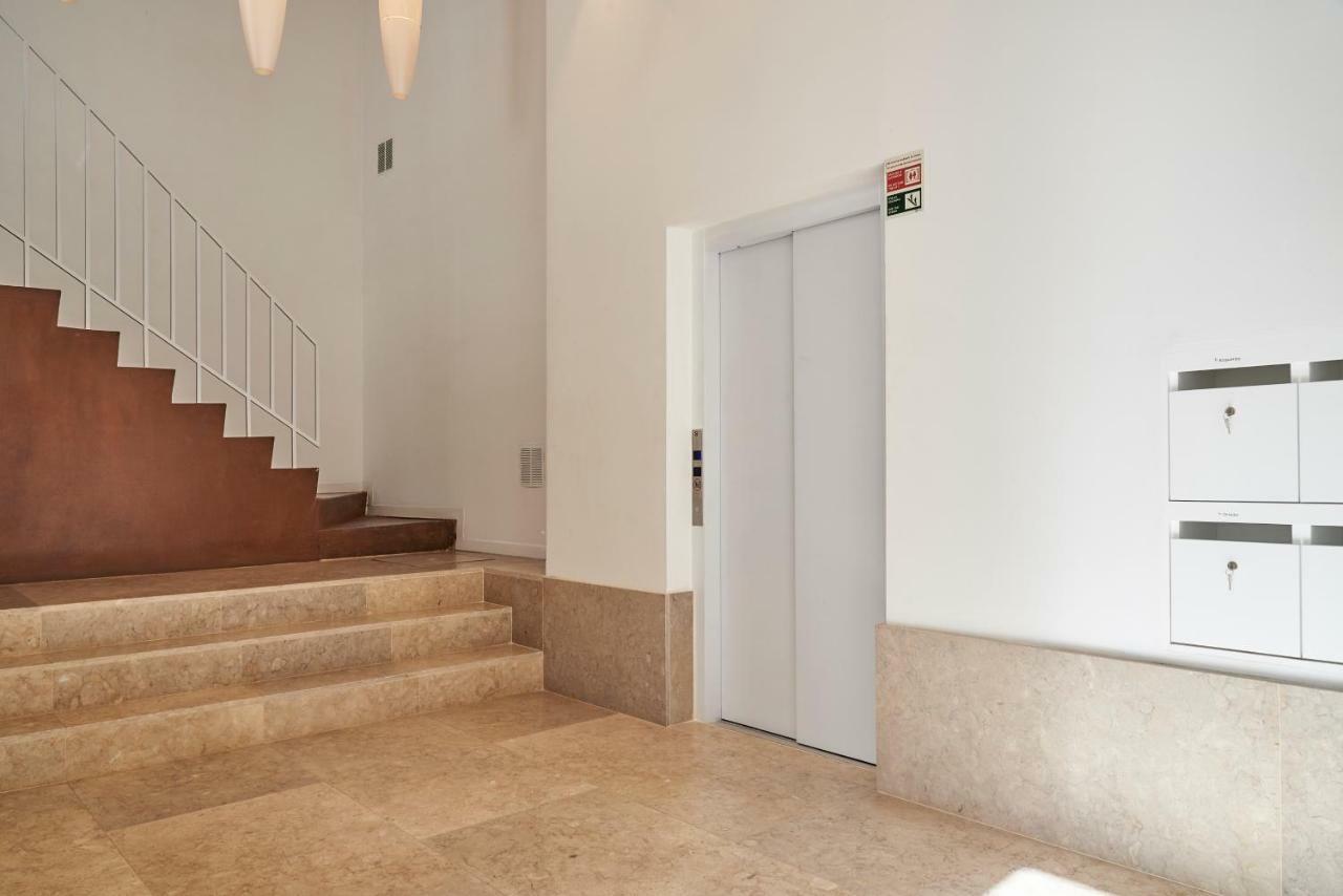 Modern Apartment Calcada Sao Francisco II リスボン エクステリア 写真